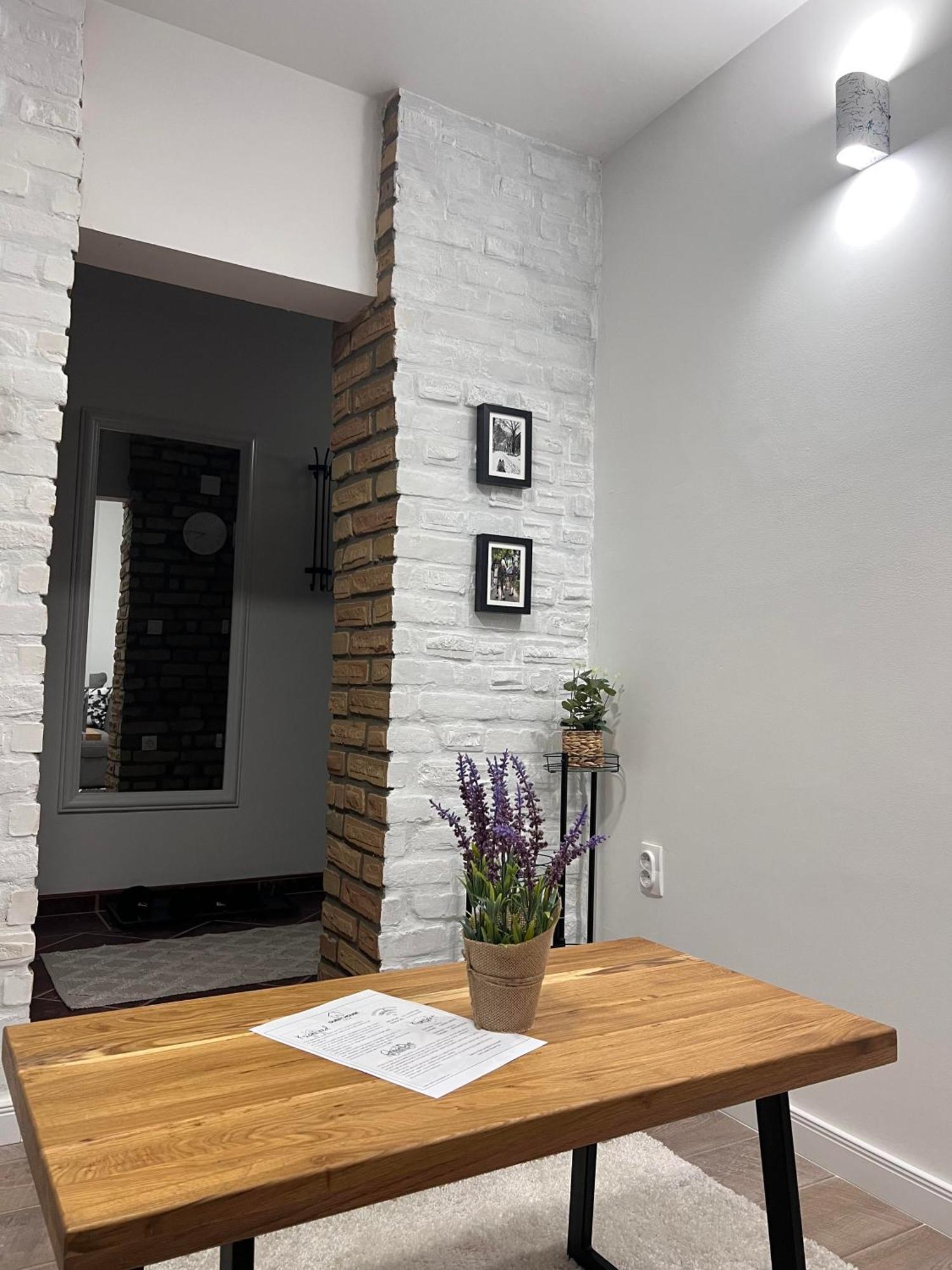 Guest House Lila Sombor Exterior foto